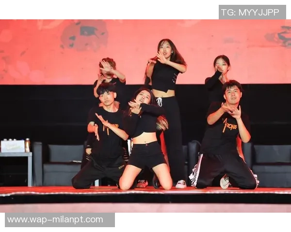 实时新闻深圳街舞队荣获全国街舞排行榜第三名展现实力与风采